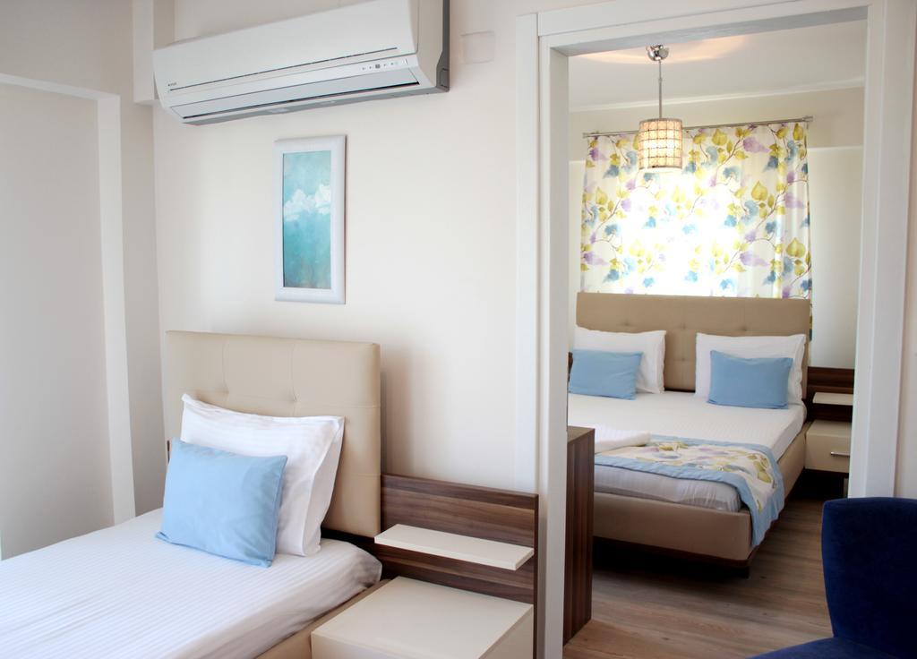 Adacayi Hotel 博兹贾阿达岛 客房 照片