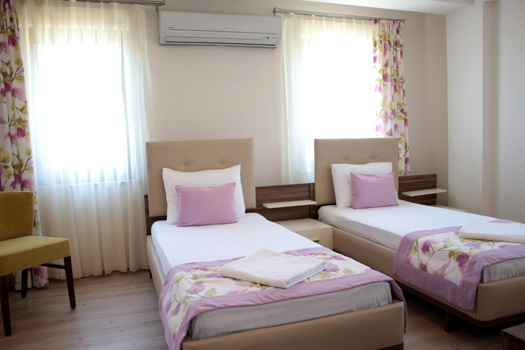 Adacayi Hotel 博兹贾阿达岛 客房 照片